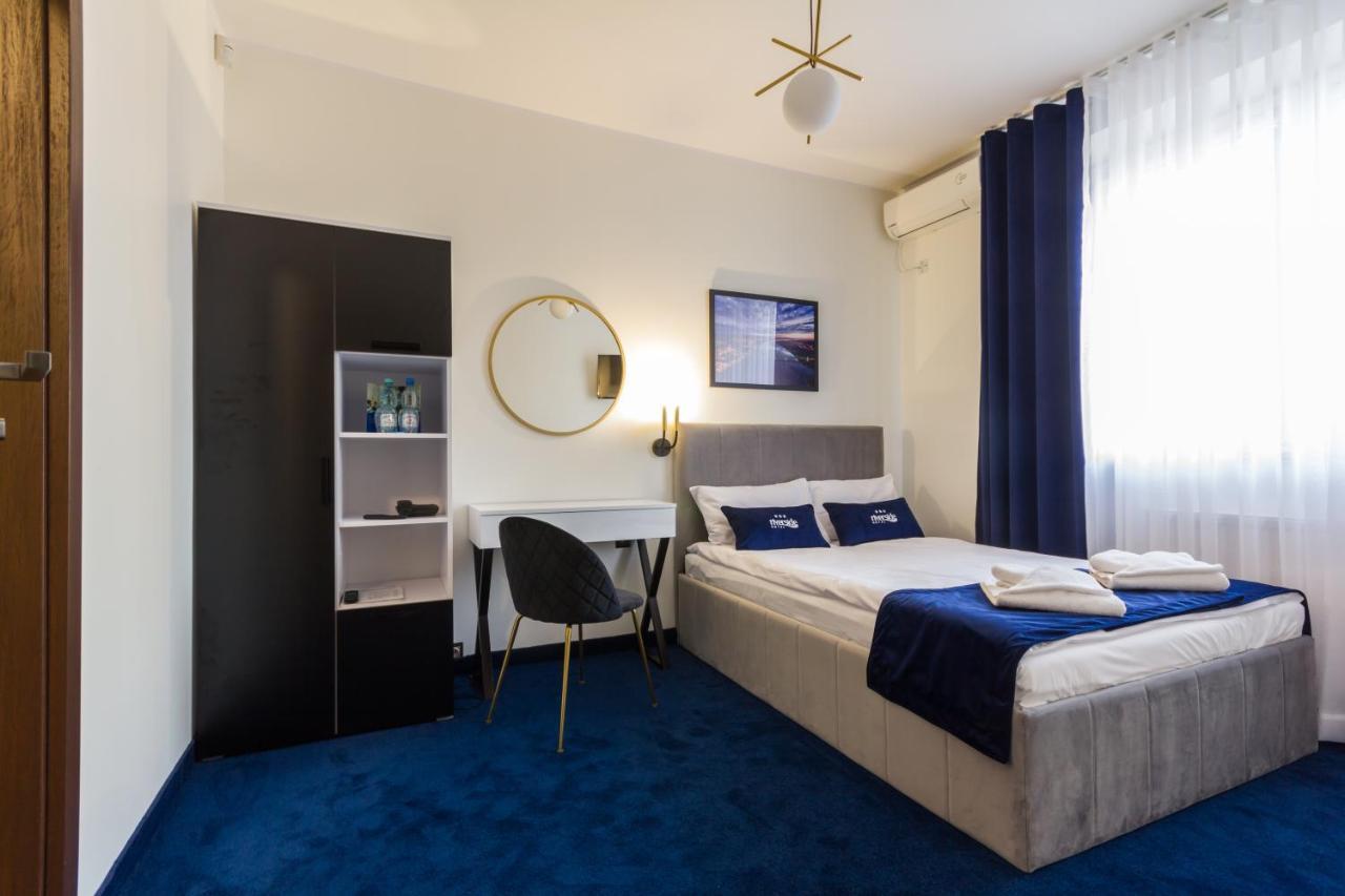 Riverside Hotel Wloclawek Bagian luar foto